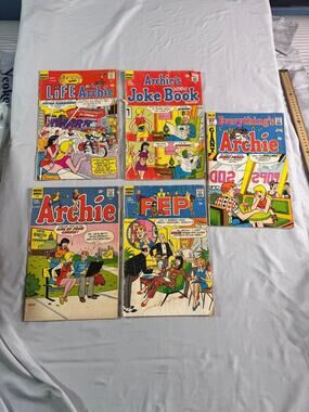Vintage Archie Comic Book Lot of 5 1969-1973 Archie Pep Life Joke Reader Copies